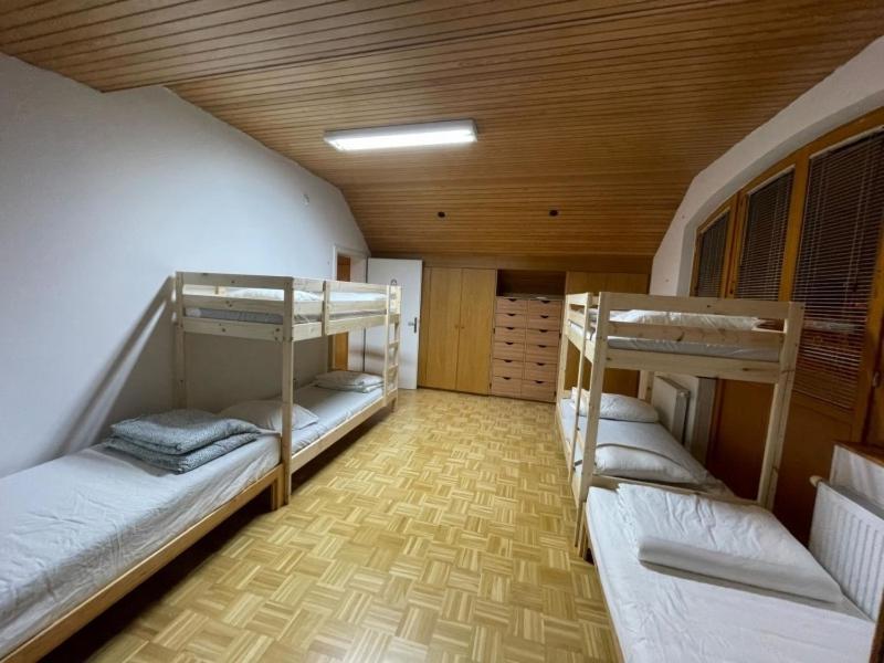 Buzahouse Vandrerhjem Ljubljana Eksteriør bilde